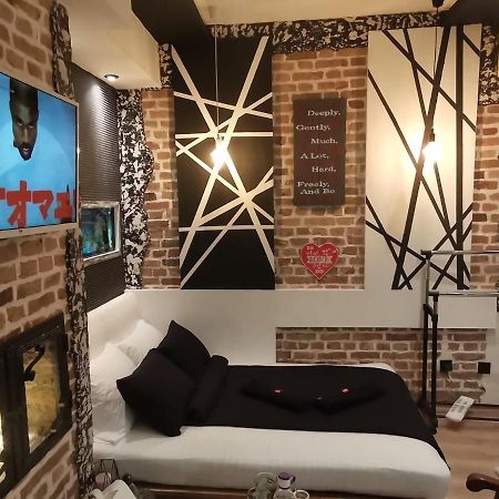 Studio Apartman Black & White Centar Sarajevo Free Parking Exterior foto