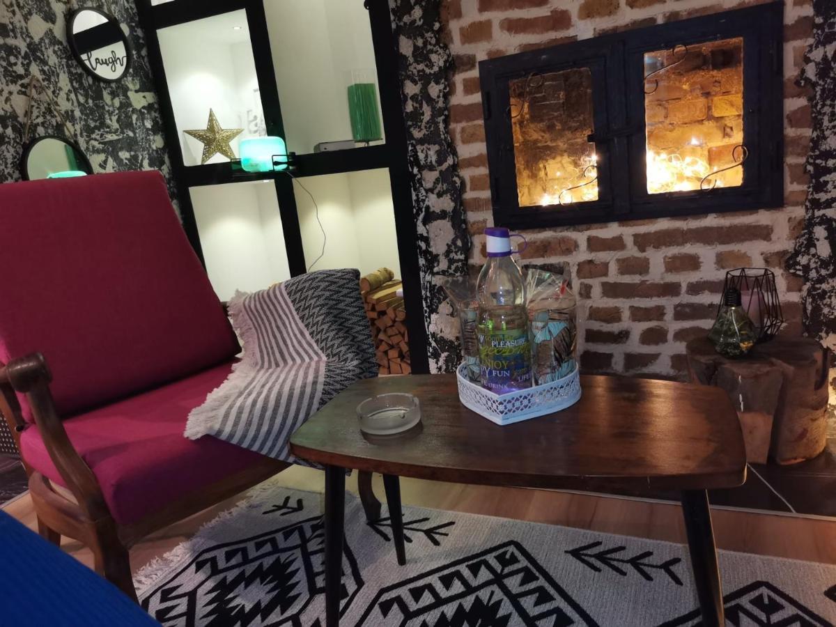 Studio Apartman Black & White Centar Sarajevo Free Parking Exterior foto